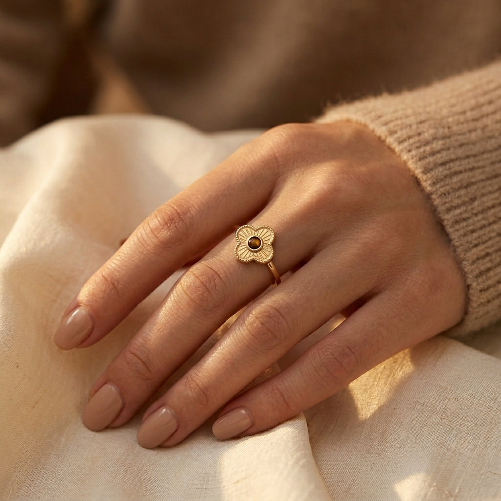 Gold Floral Open Ring - Photo 2