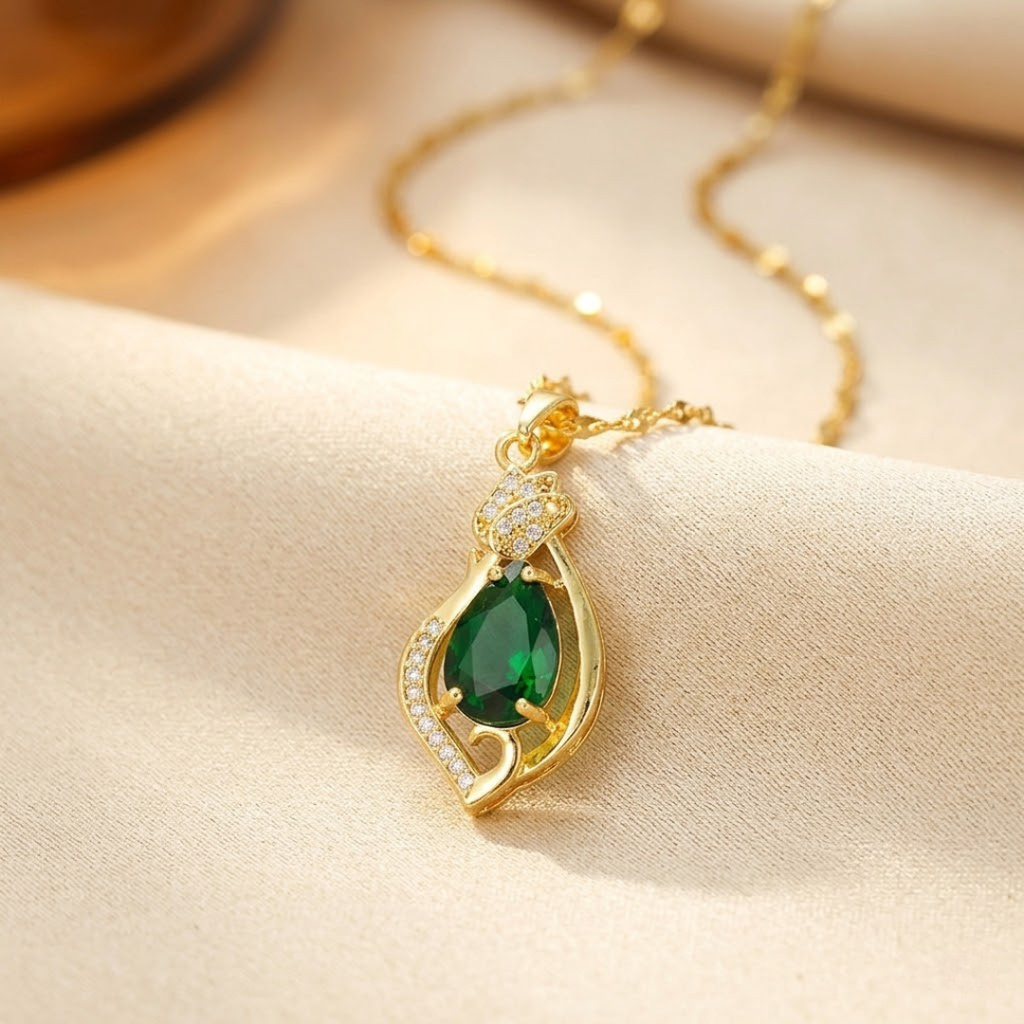 Gold Emerald Teardrop Pendant Necklace - Photo 1