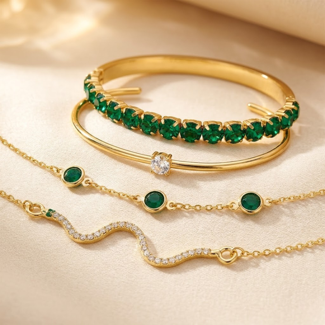 Gold Emerald Bracelet Set - Photo 1