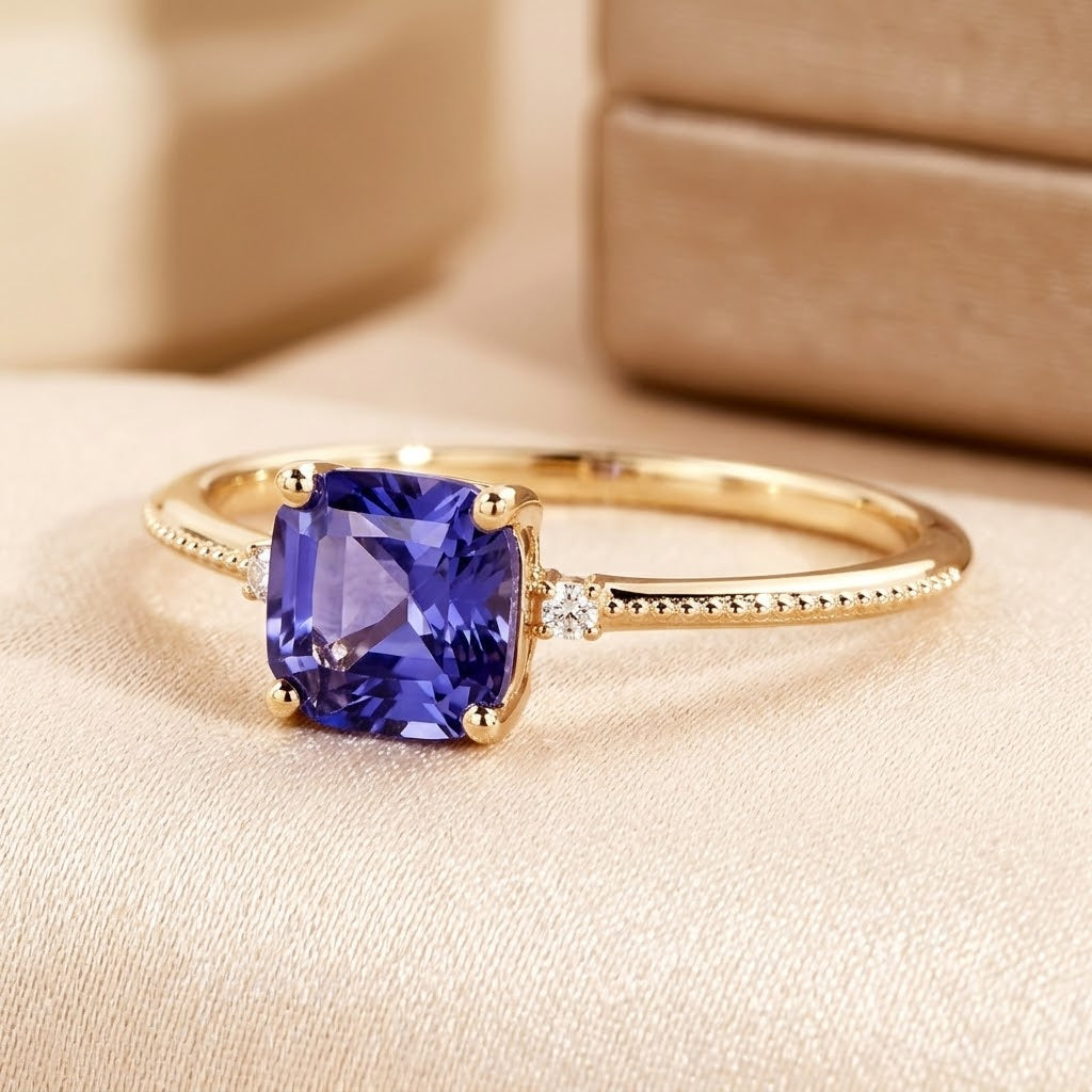 Gold Amethyst Solitaire Ring - Photo 1