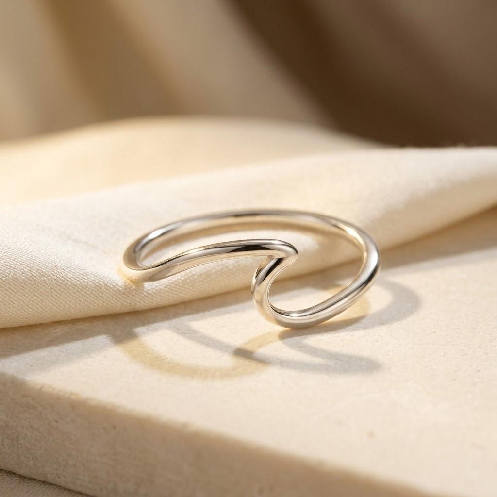 Silver Minimalist Open Ring - Photo 1
