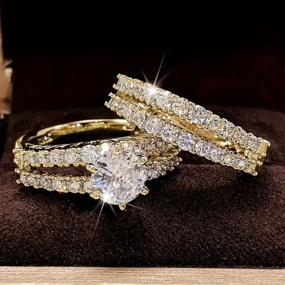 Eternal Radiance Diamond Ring Set - Photo 1